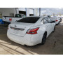 2015 Nissan Altima 2.5 2.5L vin: 1N4AL3AP4FC******