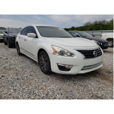 2015 Nissan Altima 2.5 2.5L vin: 1N4AL3AP4FN******