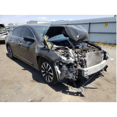 2018 Nissan Altima 2.5 2.5L vin: 1N4AL3AP0JC******