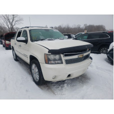 2011 Chevrolet Avalanche 5.3L vin: 3GNTKGE39BG******