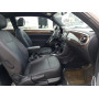 2013 Volkswagen Beetle 2.5L vin: 3VWJX7AT2DM******