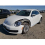2014 Volkswagen Beetle 2.5L vin: 3VWJP7AT4EM******