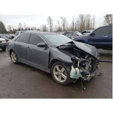 2012 Toyota Camry Base 2.5L vin: 4T1BF1FK4CU******