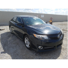 2013 Toyota Camry L 2.5L vin: 4T1BF1FK8DU******