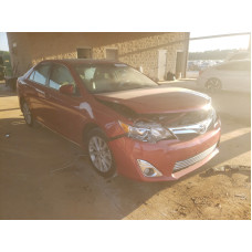 2014 Toyota Camry L 2.5L vin: 4T1BF1FK3EU******