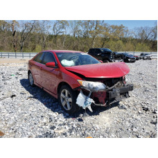 2014 Toyota Camry L 2.5L vin: 4T1BF1FKXEU******