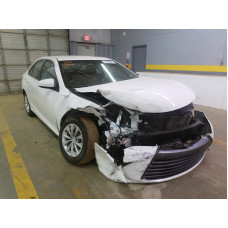 2016 Toyota Camry Le 2.5L vin: 4T1BF1FK0GU******