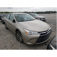 2016 Toyota Camry Le 2.5L vin: 4T1BF1FK7GU******