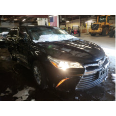 2016 Toyota Camry Le 2.5L vin: 4T4BF1FK2GR******