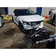 2018 Toyota Camry Xse 2.5L vin: 4T1B61HKXJU******