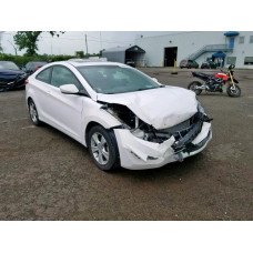2013 Hyundai Elantra Co 1.8L vin: KMHDH6AE7DU******