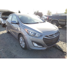 2014 Hyundai Elantra Gt 2.0L vin: KMHD35LH0EU******