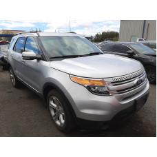 2015 Ford Explorer L 3.5L vin: 1FM5K8F85FG******