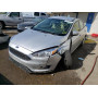 2018 Ford Focus Se 2.0L vin: 1FADP3F29JL******