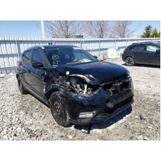 2019 Nissan Kicks S 1.6L vin: 3N1CP5CU4KL******