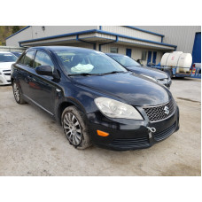 2013 Suzuki Kizashi Se 2.4L vin: JS2RE9A33D6******