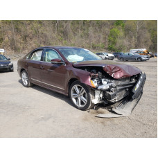 2013 Volkswagen Passat Sel 2.0L vin: 1VWCN7A37DC******