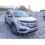 2017 Honda Pilot Tour 3.5L vin: 5FNYF6H95HB******