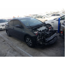 2018 Toyota Prius Prim 1.8L vin: JTDKARFP1J3******