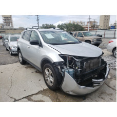 2013 Toyota Rav4 Le 2.5L vin: JTMZFREVXD5******