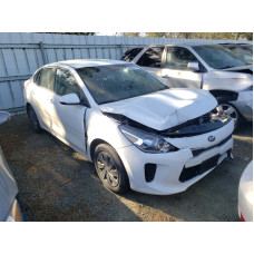2020 Kia Rio Lx 1.6L vin: 3KPA24AD9LE******