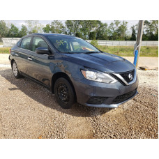 2017 Nissan Sentra 1.8L vin: 3N1AB7AP5HY******