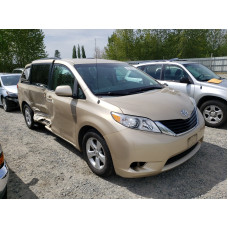 2013 Toyota Sienna Le 3.5L vin: 5TDKK3DC0DS******
