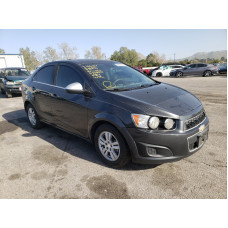 2015 Chevrolet Sonic Lt 1.8L vin: 1G1JC5SH7F4******