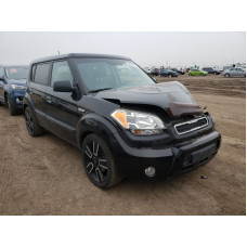 2010 Kia Soul + 2.0L vin: KNDJT2A29A7******