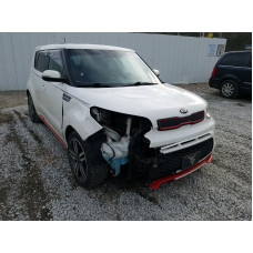 2014 Kia Soul + 2.0L vin: KNDJP3A52E7******