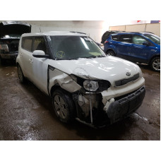 2016 Kia Soul 1.6L vin: KNDJN2A21G7******