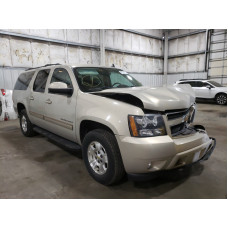 2011 Chevrolet Suburban K 5.3L vin: 1GNSKJE36BR******