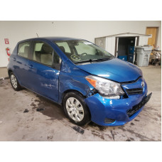 2013 Toyota Yaris 1.5L vin: JTDKTUD3XDD******